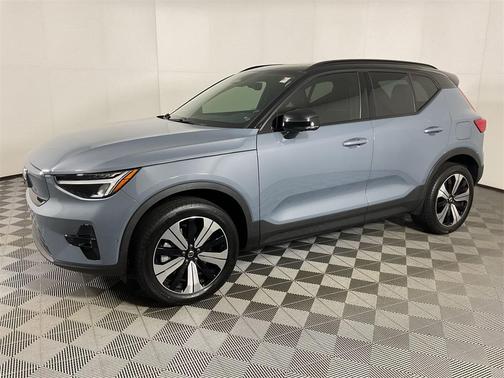 2023 Volvo XC40 Recharge Pure Electric Twin Plus