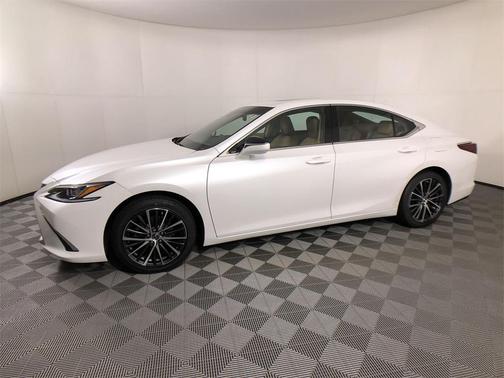 2024 Lexus ES 350 Base