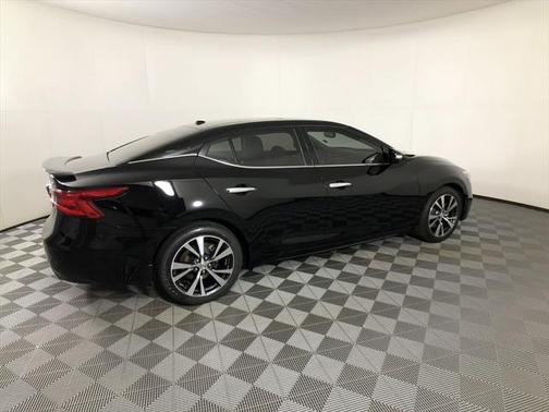 2016 Nissan Maxima 3.5 Platinum