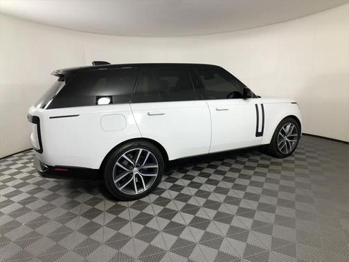 2024 Land Rover Range Rover P530 Autobiography