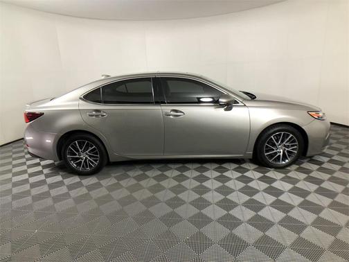 2016 Lexus ES 350 Base