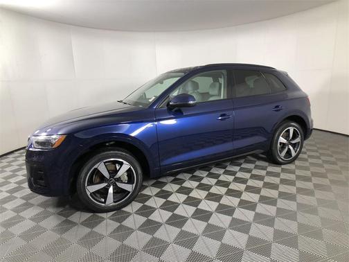 2022 Audi Q5 45 S line quattro Premium