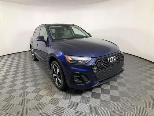 2022 Audi Q5 45 S line quattro Premium