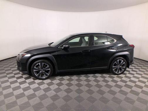 Caviar 2024 Lexus UX 250h Base