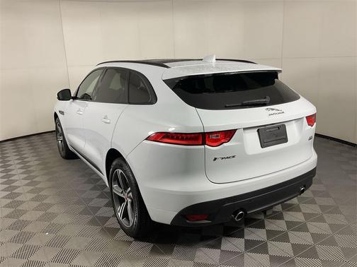 2019 Jaguar F-PACE 30t R-Sport