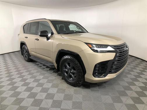 2025 Lexus LX 700h Overtrail