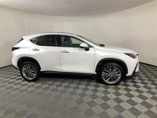 2022 Lexus NX 350h Premium
