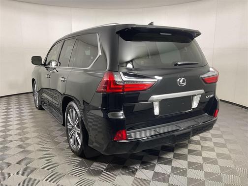 2016 Lexus LX 570 Base
