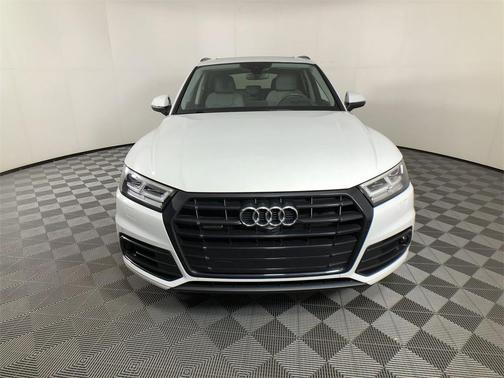 2019 Audi Q5 2.0T Prestige