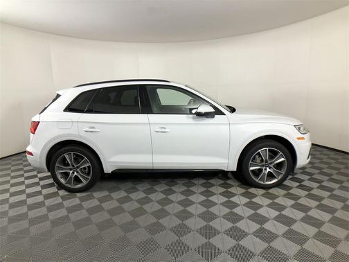 2019 Audi Q5 2.0T Prestige