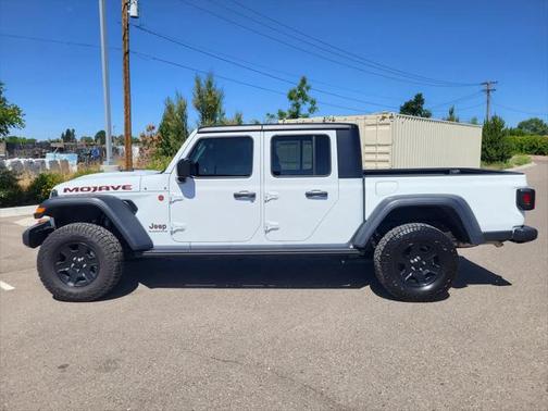 2023 Jeep Gladiator Mojave