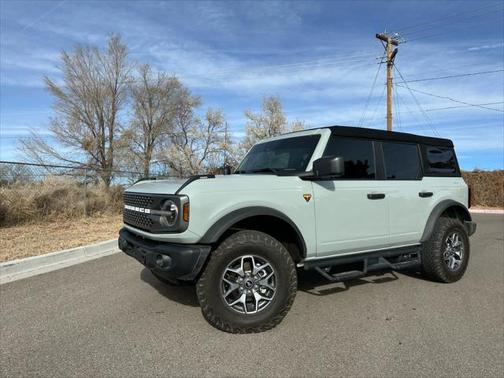 2023 Ford Bronco Badlands