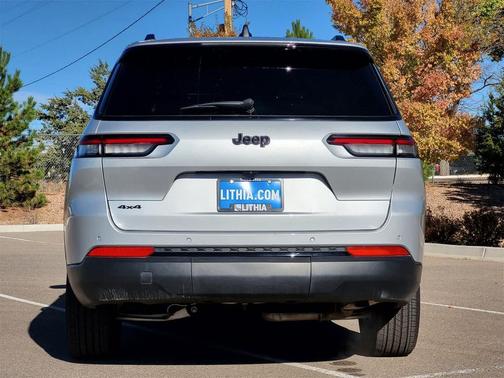 2024 Jeep Grand Cherokee L Laredo