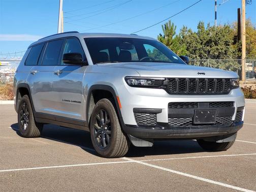 2024 Jeep Grand Cherokee L Laredo