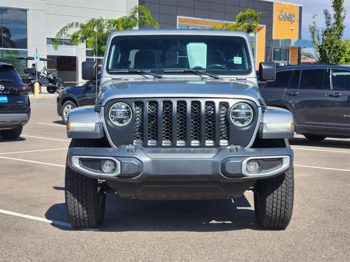2020 Jeep Gladiator Overland