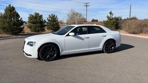 2022 Chrysler 300 S