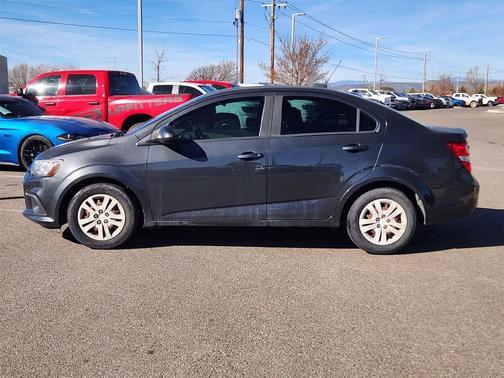 2017 Chevrolet Sonic LS