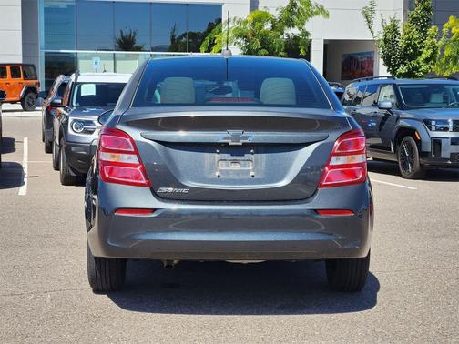 2017 Chevrolet Sonic LS