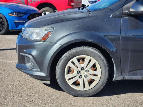 2017 Chevrolet Sonic LS