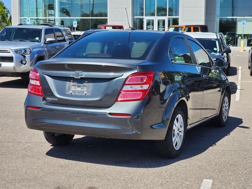 2017 Chevrolet Sonic LS