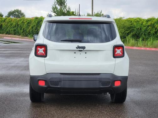 2017 Jeep Renegade Altitude