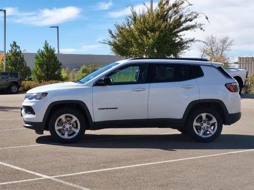 2023 Jeep Compass Latitude
