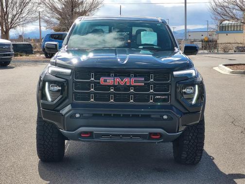 2025 GMC Canyon AT4