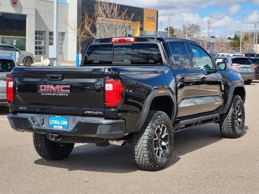 2025 GMC Canyon AT4