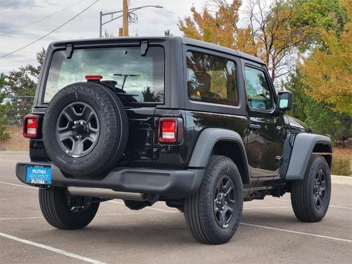 2025 Jeep Wrangler Sport