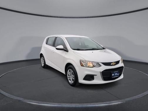 2017 Chevrolet Sonic LT