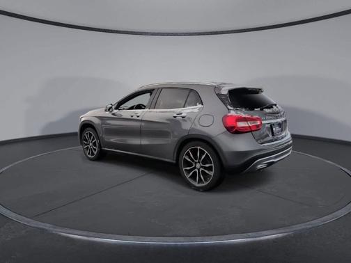 2016 Mercedes-Benz GLA-Class 4MATIC