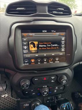 2023 Jeep Renegade Altitude