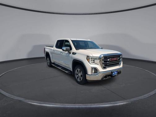 White Frost Tricoat 2021 GMC Sierra 1500 SLT