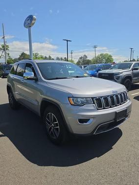 Billet Silver Metallic Clearcoat 2018 Jeep Grand Cherokee Limited