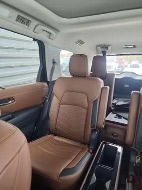 2022 Nissan Pathfinder Platinum 4WD