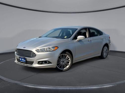 Ingot Silver 2016 Ford Fusion SE