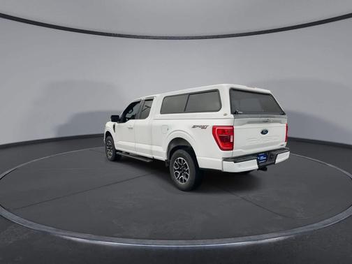 Oxford White 2022 Ford F-150 XLT