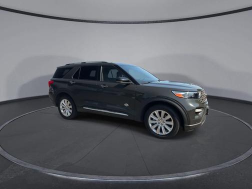 Forged Green Metallic 2022 Ford Explorer King Ranch