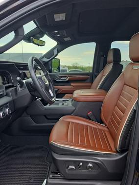 Onyx Black 2024 GMC Sierra 2500 Denali Ultimate