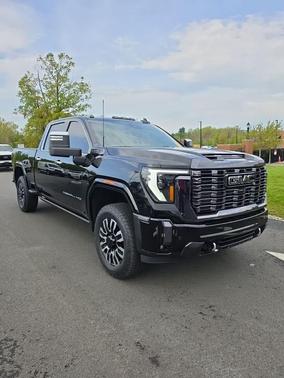Onyx Black 2024 GMC Sierra 2500 Denali Ultimate