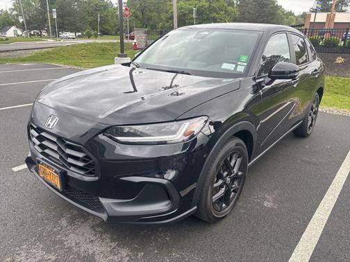 Crystal Black Pearl 2023 Honda HR-V AWD Sport
