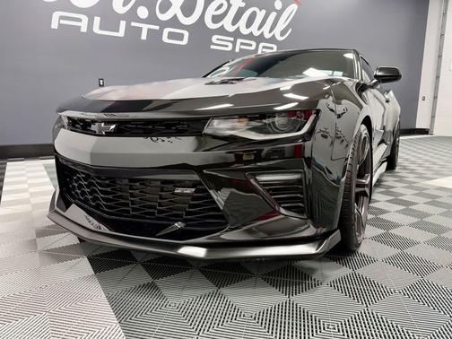 Black 2018 Chevrolet Camaro 2SS