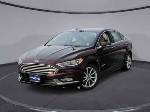 2017 Ford Fusion Energi SE Luxury