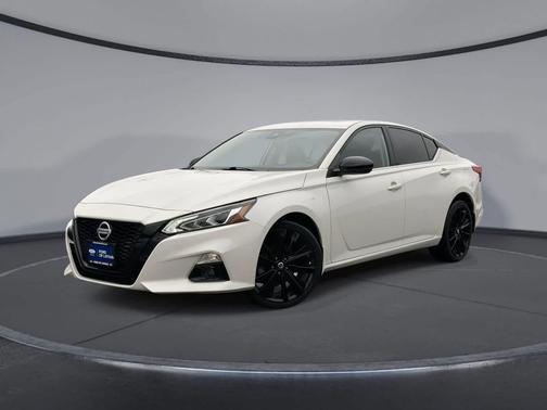 2022 Nissan Altima SR Intelligent AWD