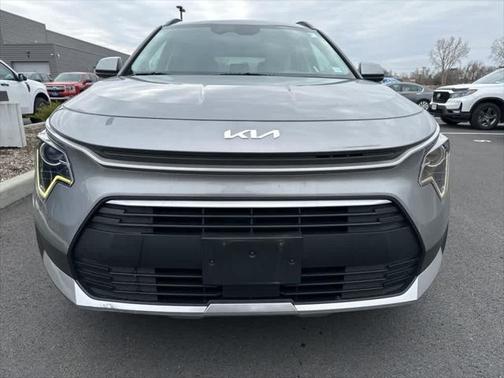 2023 Kia Niro EX