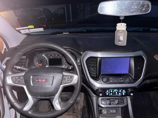 2021 GMC Acadia AWD SLE