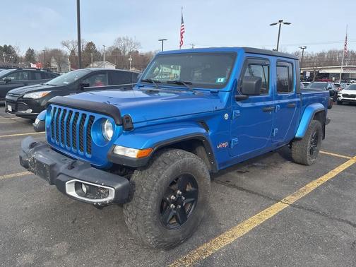 Hydro Blue Pearlcoat 2021 Jeep Gladiator Sport S
