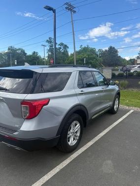 Iconic Silver Metallic 2020 Ford Explorer XLT
