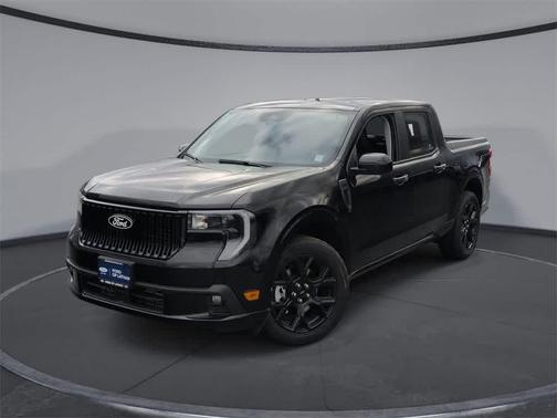 2025 Ford Maverick Lobo Standard