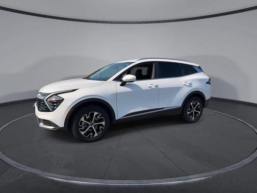 Glacial White Pearl 2024 Kia Sportage EX